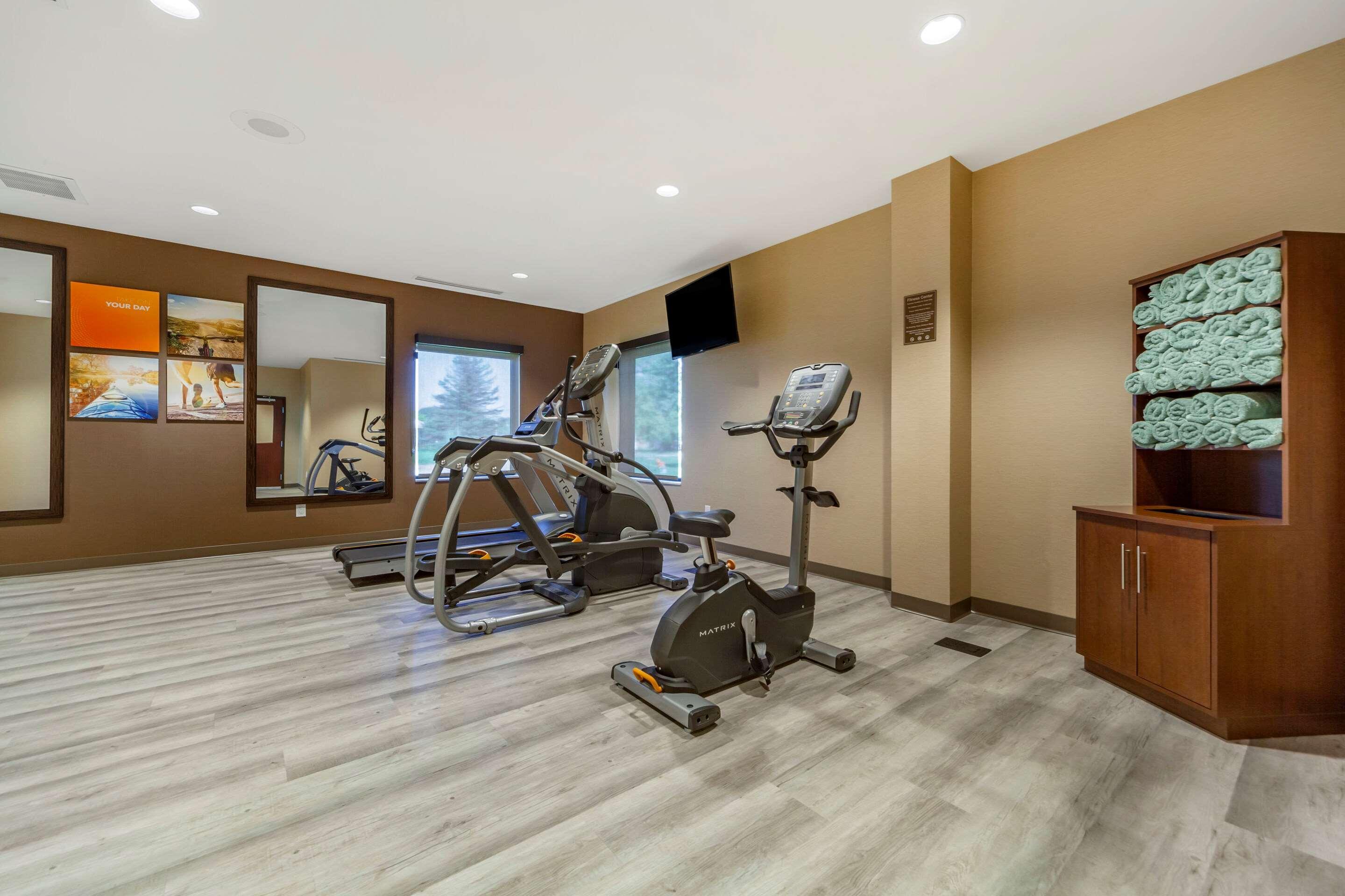 Comfort Suites Grand Island Buitenkant foto