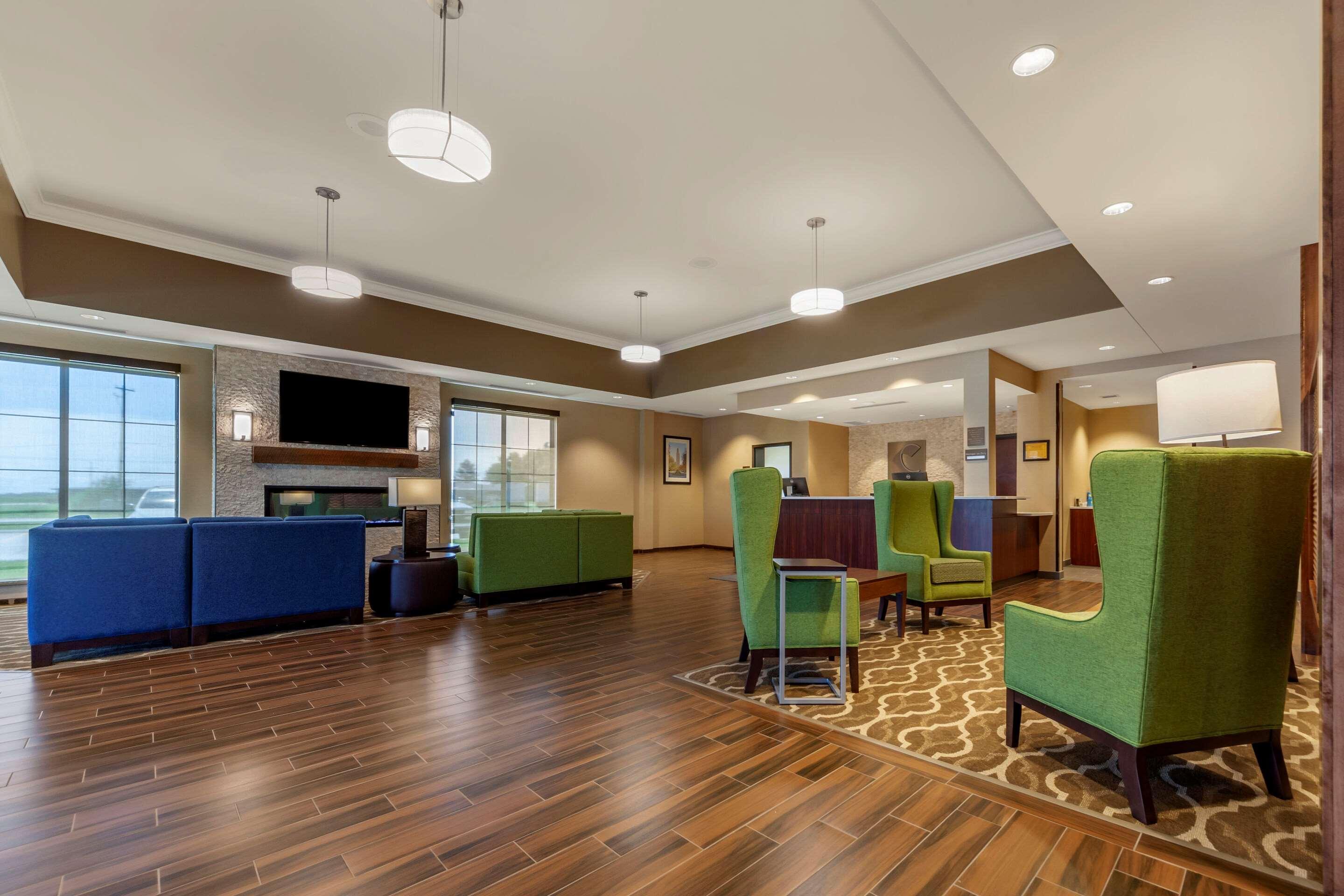 Comfort Suites Grand Island Buitenkant foto